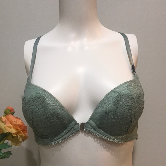 Victoria's Secret Dream Angels Push-up Bra - Picture 9 of 15